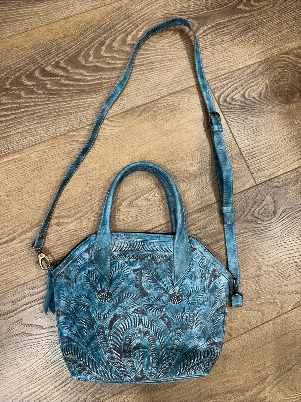 Tooled Leather Floral Shoulder Satchel in Turquoise